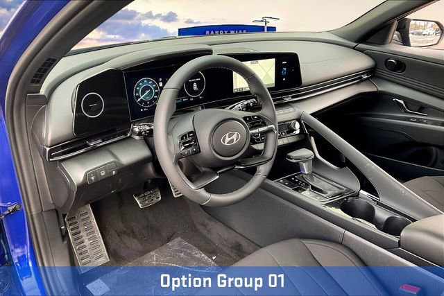 New 2025 Hyundai Elantra SEL image 7