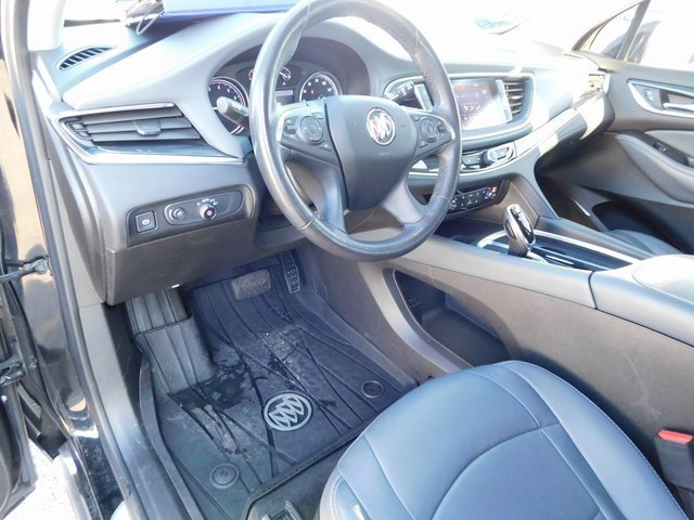 Used 2021 Buick Enclave Essence w/ Sport Touring Edition image 13