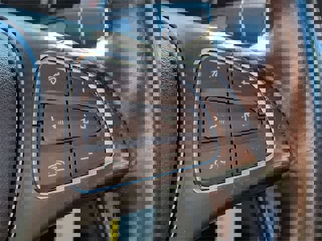 Used 2018 Mercedes-Benz GLC 300 4MATIC image 26