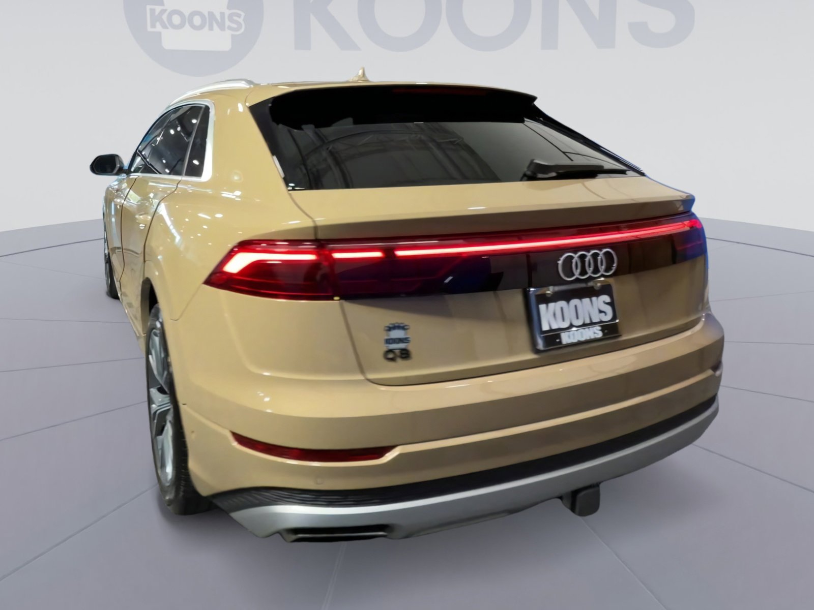 Used 2025 Audi Q8 Premium Plus AWD/4WD image 10