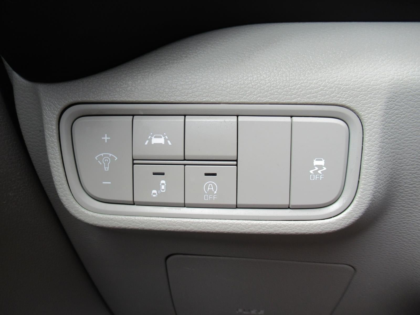 Used 2022 Kia Soul LX w/ Technology Package FWD image 22