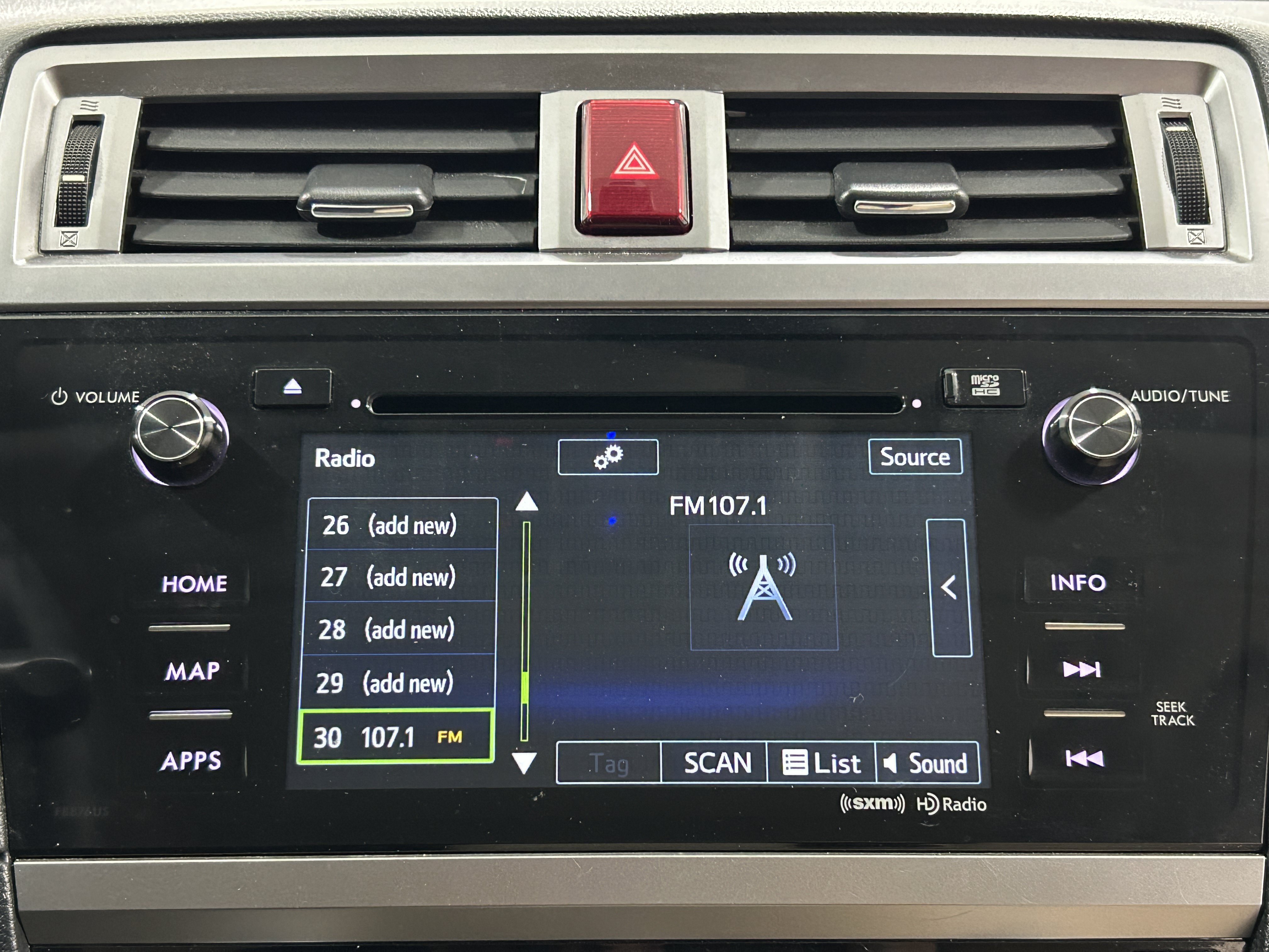Used 2017 Subaru Outback 2.5i Limited AWD/4WD image 5