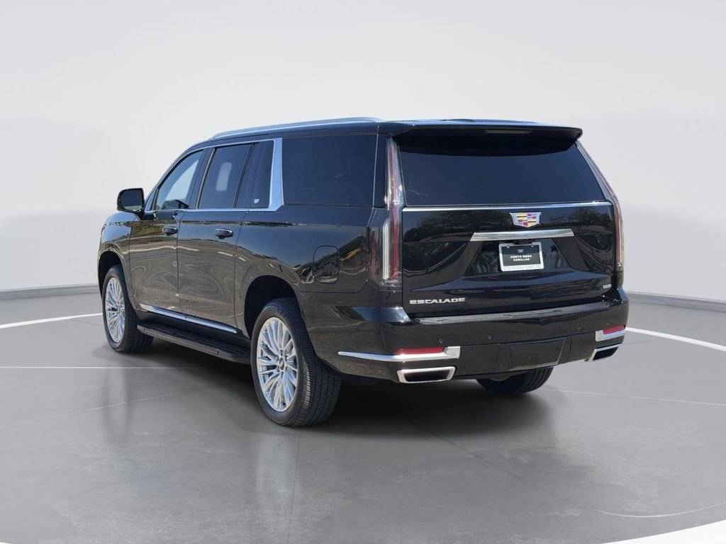 Certified 2025 Cadillac Escalade ESV Premium Luxury image 5