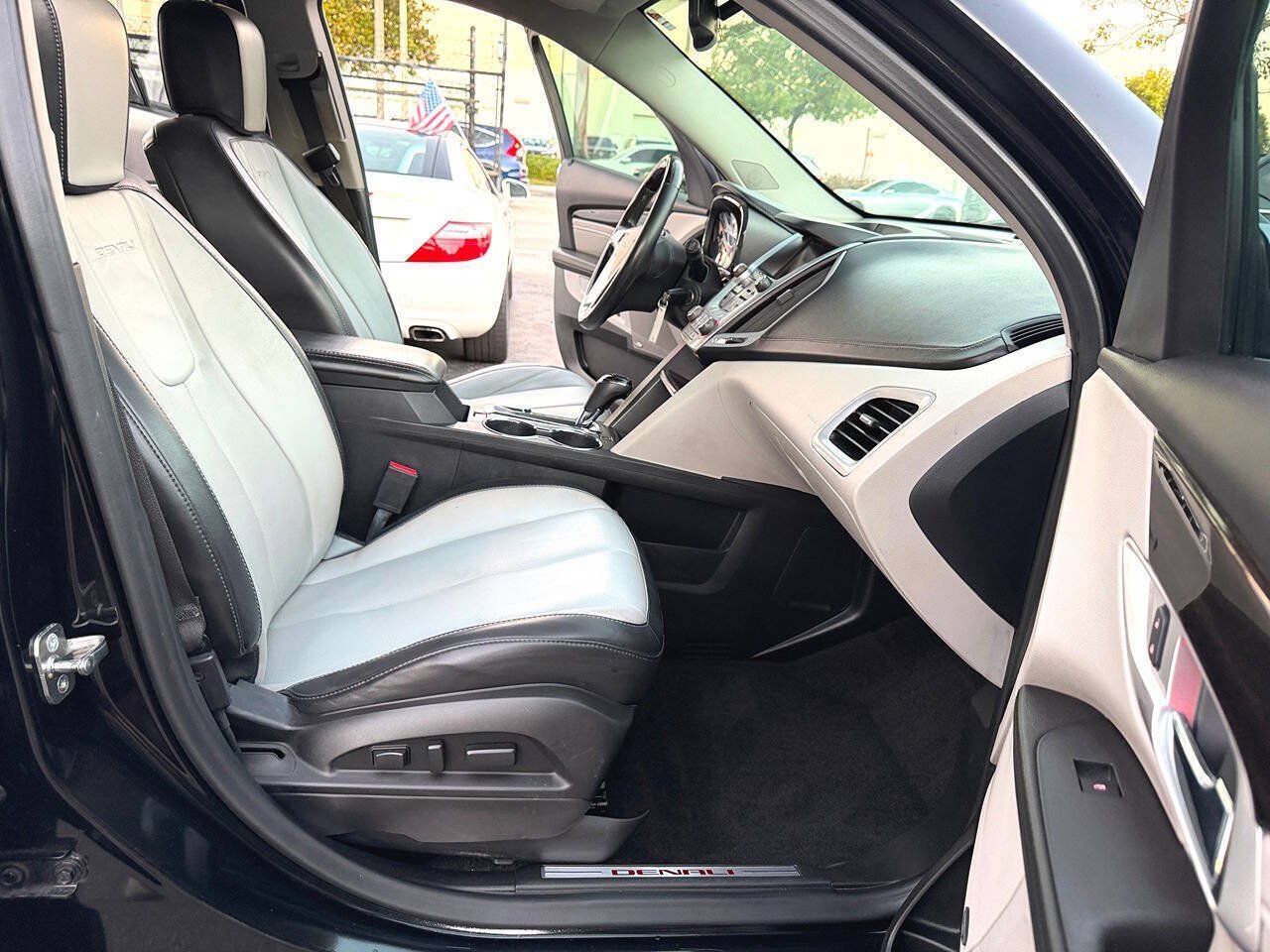 Used 2017 GMC Terrain Denali FWD image 33