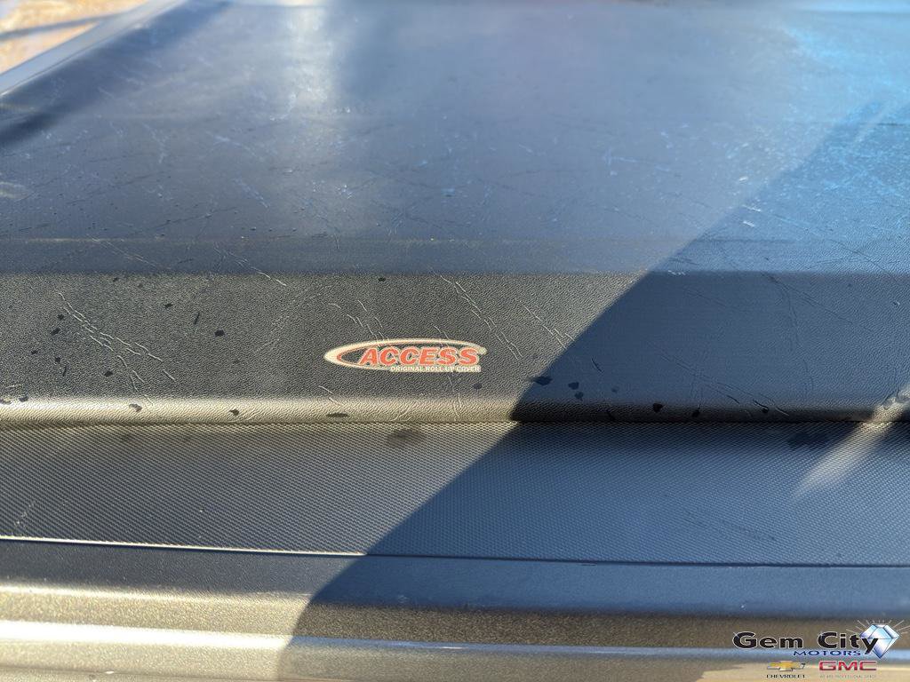 Used 2018 GMC Canyon SLT w/ Driver Alert Package image 8