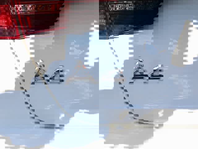 Used 2022 Audi A4 2.0T Premium Plus w/ Premium Plus Package image 7