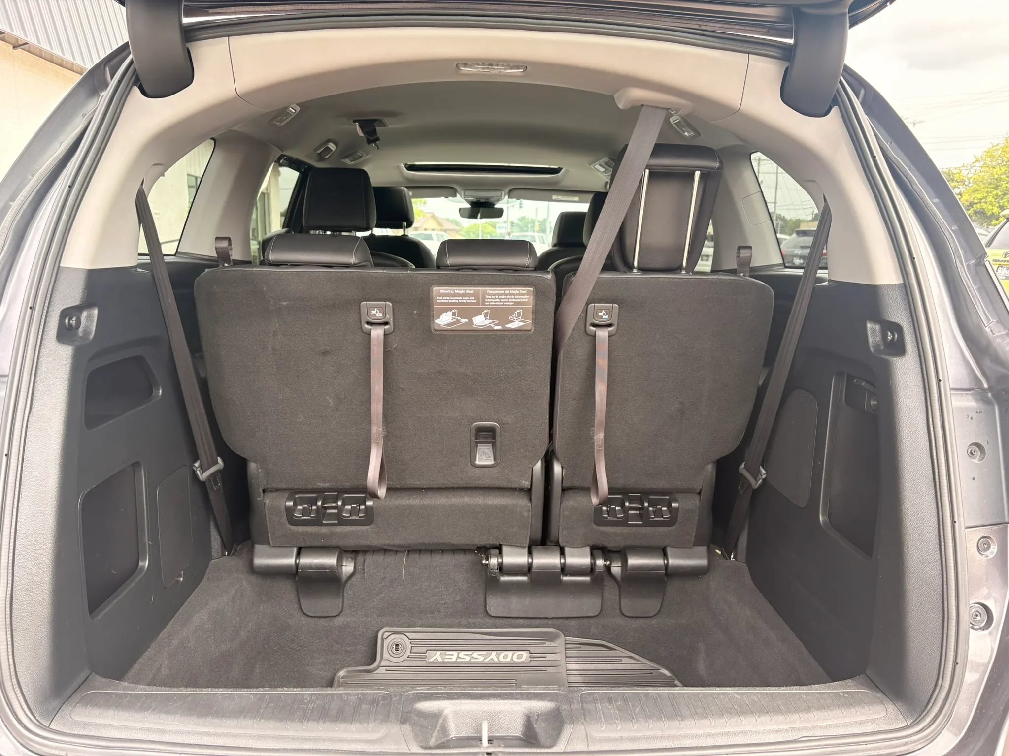 Used 2024 Honda Odyssey EX-L image 7