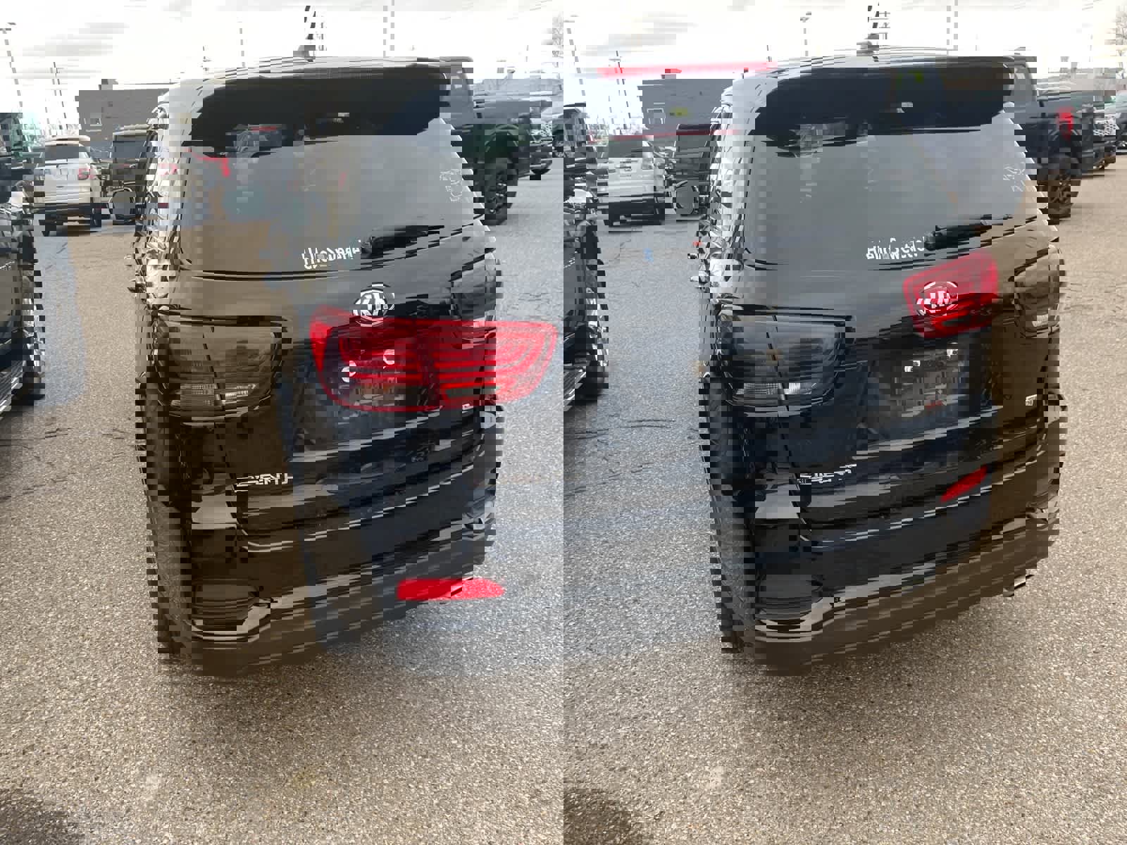 Used 2019 Kia Sorento L image 10