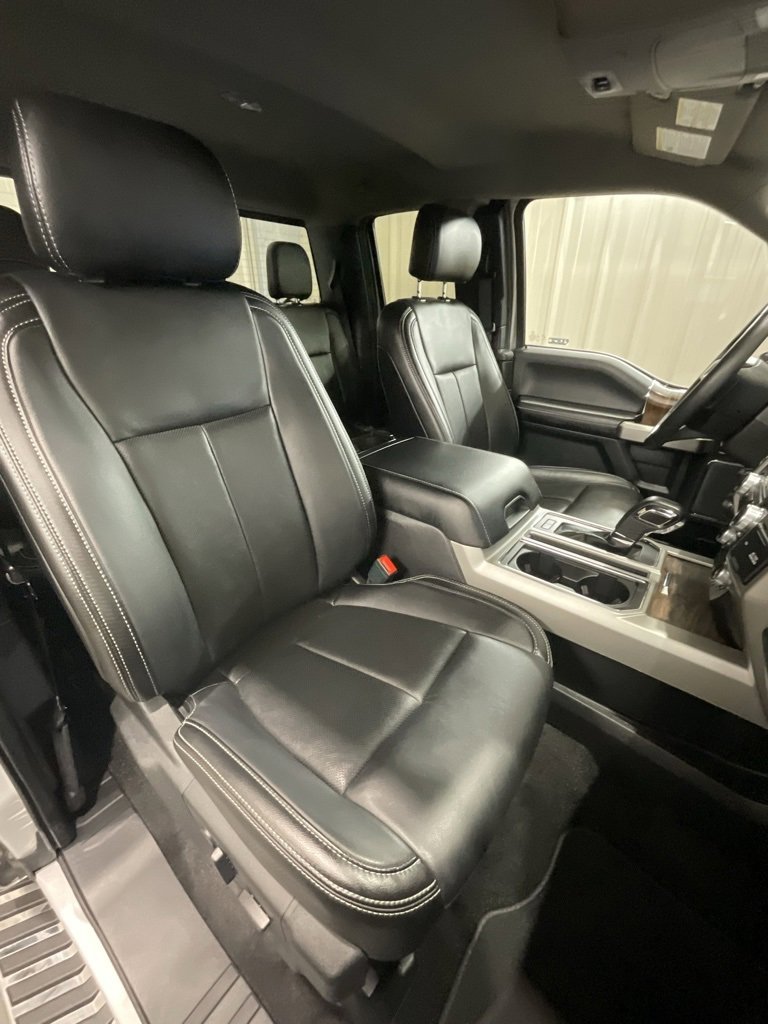 Used 2019 Ford F150 Lariat w/ Equipment Group 502A Luxury image 13