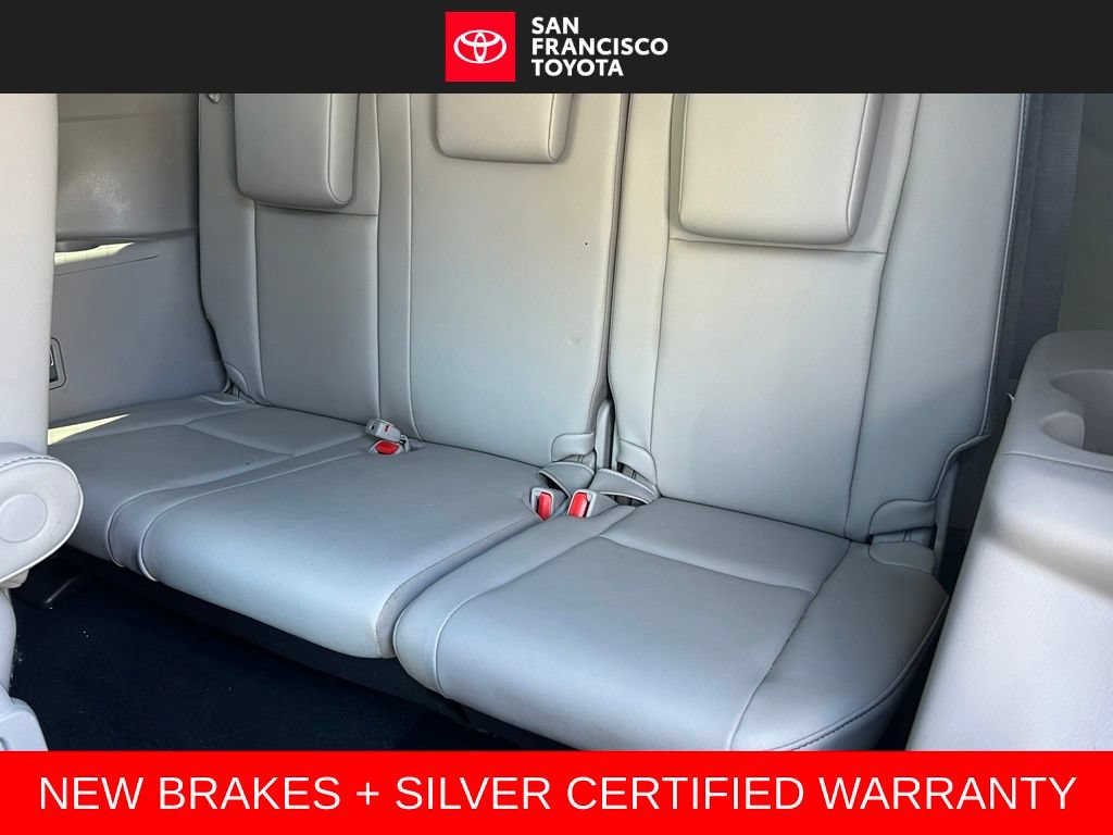 Certified 2019 Toyota Highlander XLE AWD/4WD image 17