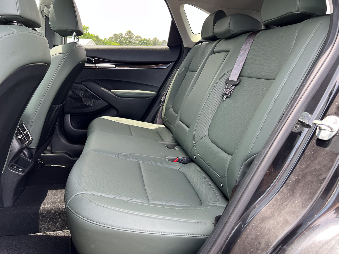 Used 2024 Kia Seltos SX w/ SX Sunroof Package AWD/4WD image 24
