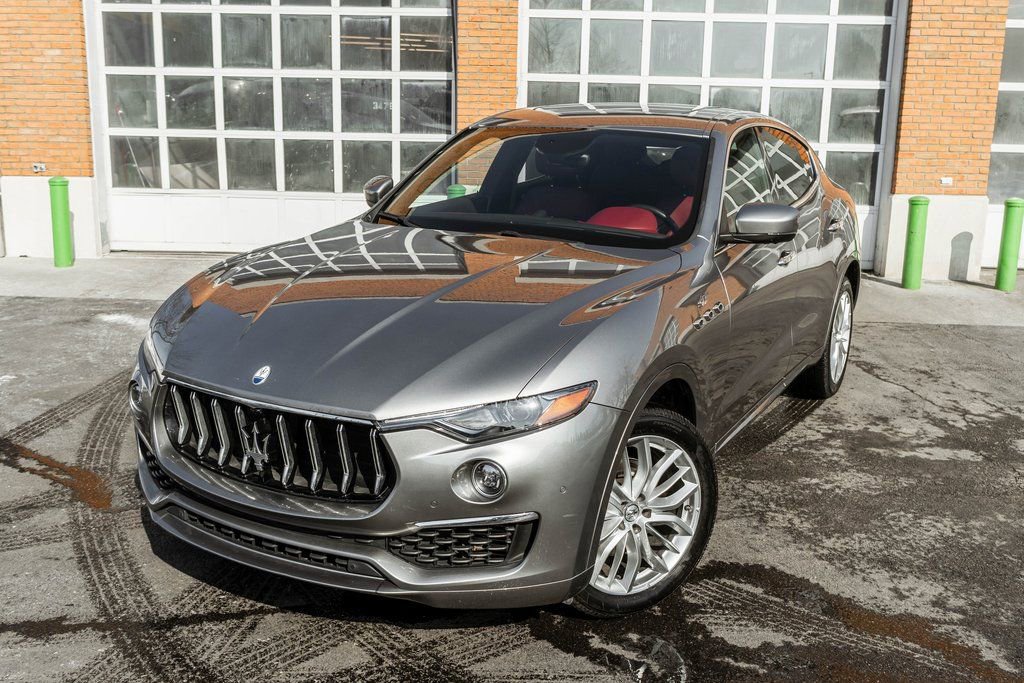 Used 2022 Maserati Levante GT AWD/4WD image 2