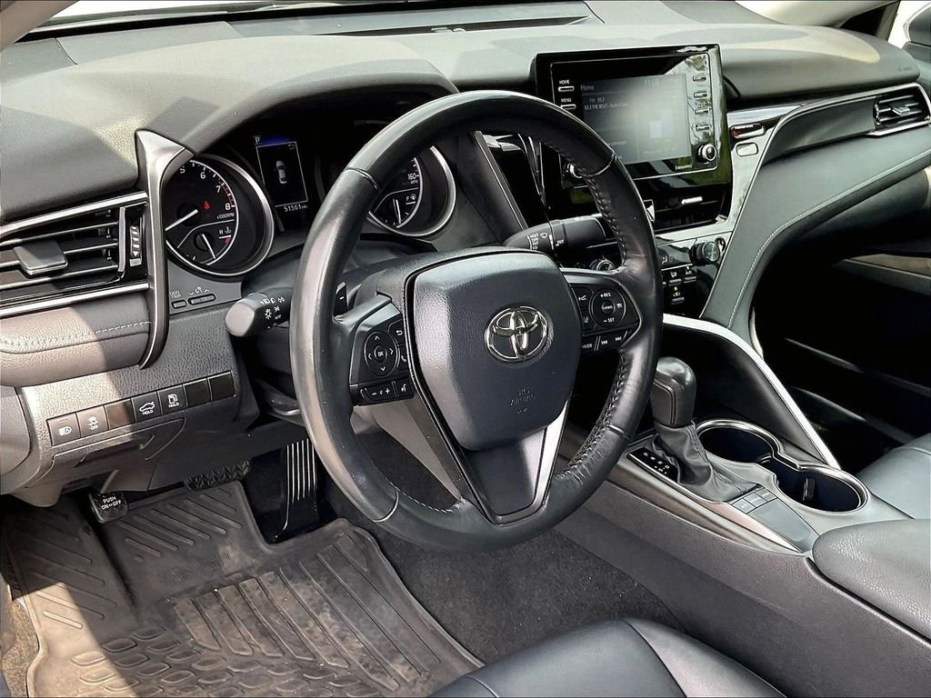 Used 2024 Toyota Camry SE FWD image 8