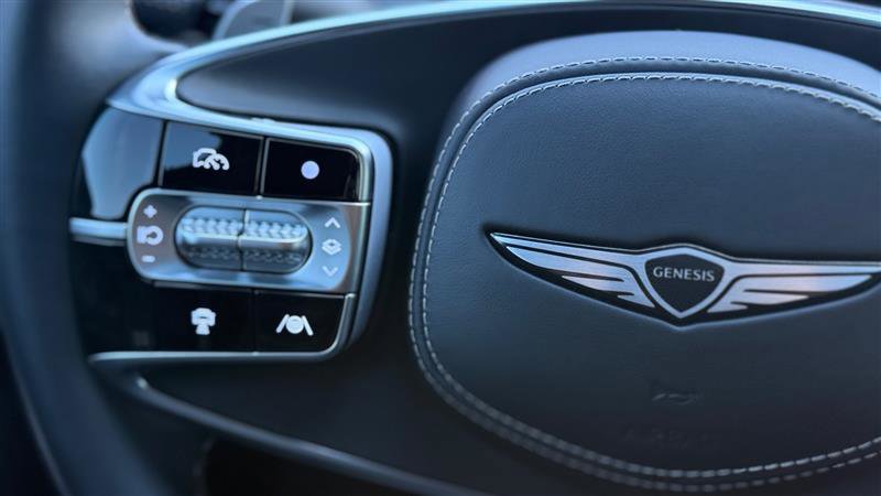 Used 2024 Genesis G90 3.5T image 40