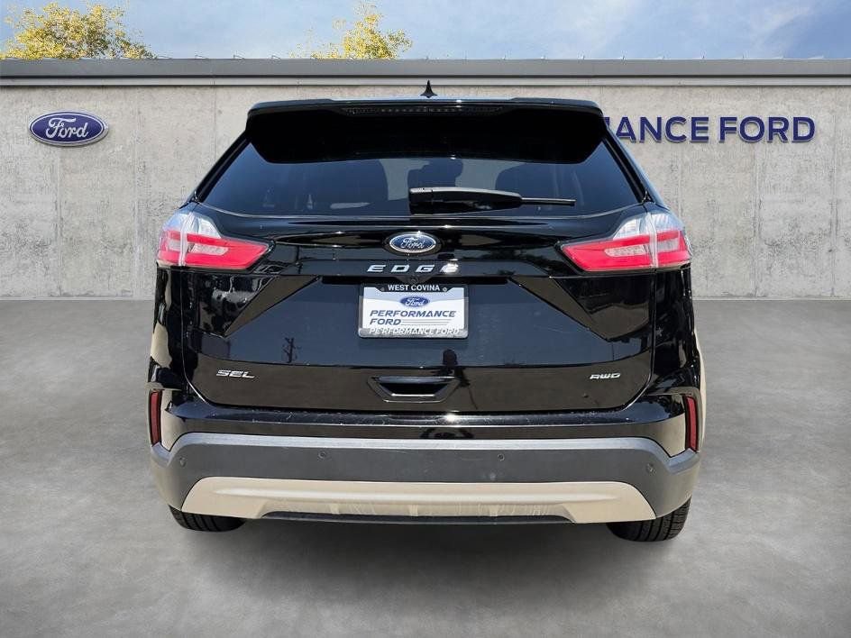 Used 2024 Ford Edge SEL AWD/4WD image 10