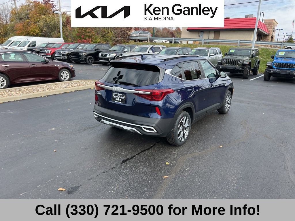 Certified 2023 Kia Seltos EX image 11