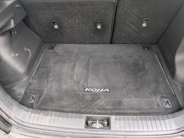 Used 2022 Hyundai Kona SEL w/ Cargo Package AWD/4WD image 6