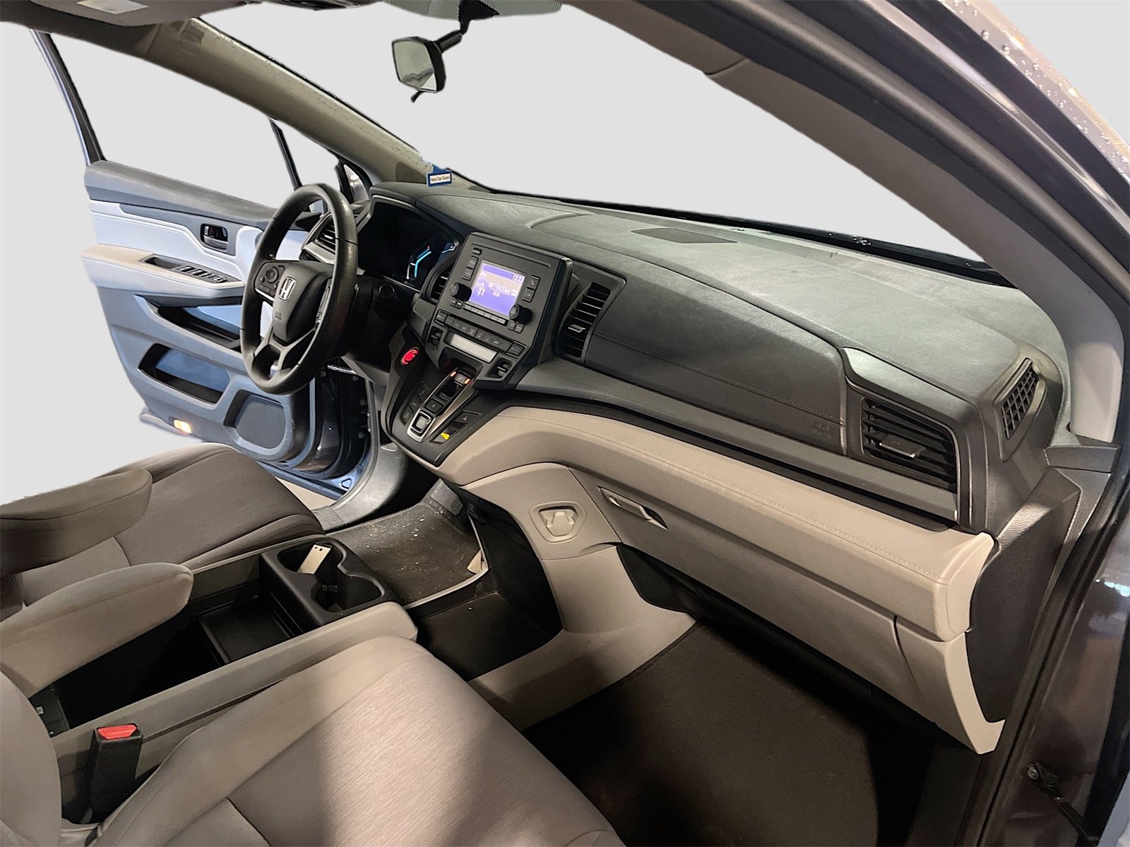 Used 2020 Honda Odyssey LX image 28