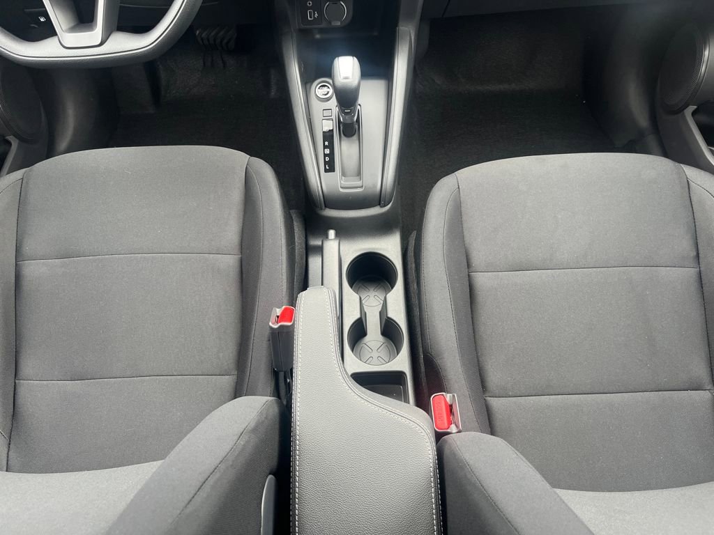 New 2025 Nissan Kicks Play S image 28