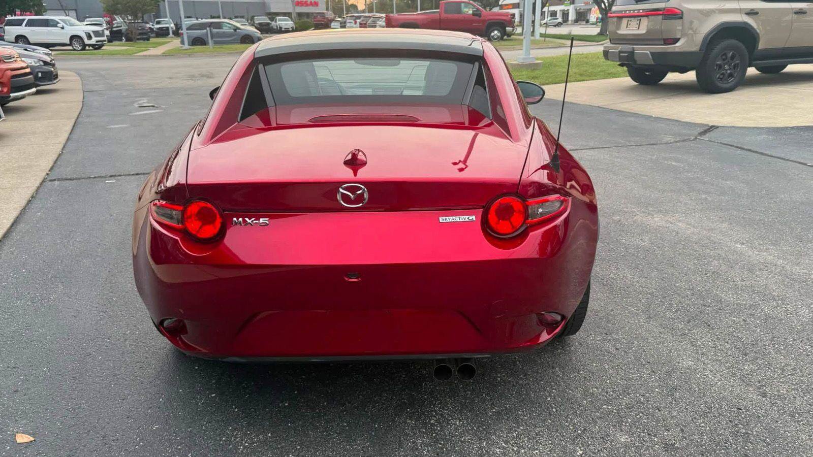 Used 2022 MAZDA MX-5 Miata RF Grand Touring RWD image 5