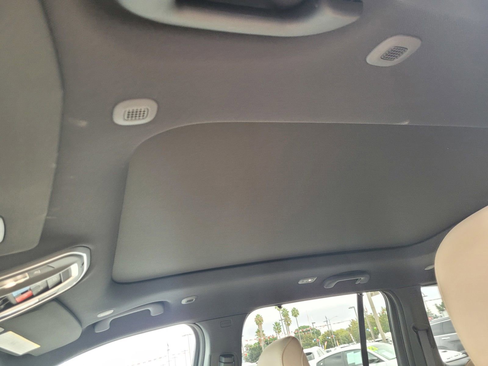 New 2025 Jeep Grand Cherokee Limited w/ Luxury Tech Group II image 14