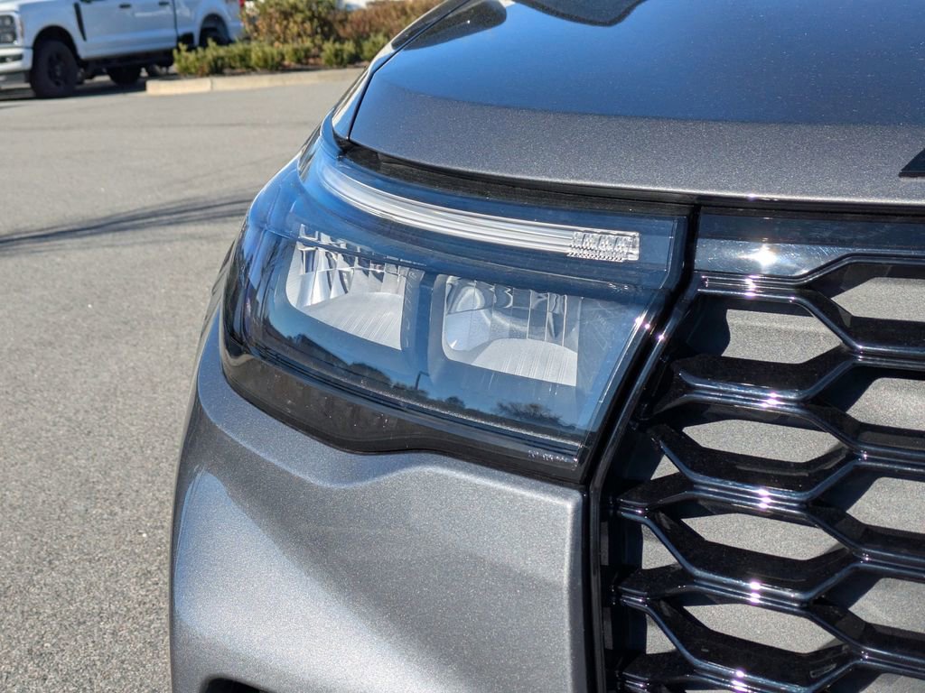 New 2026 Ford Explorer ST image 10