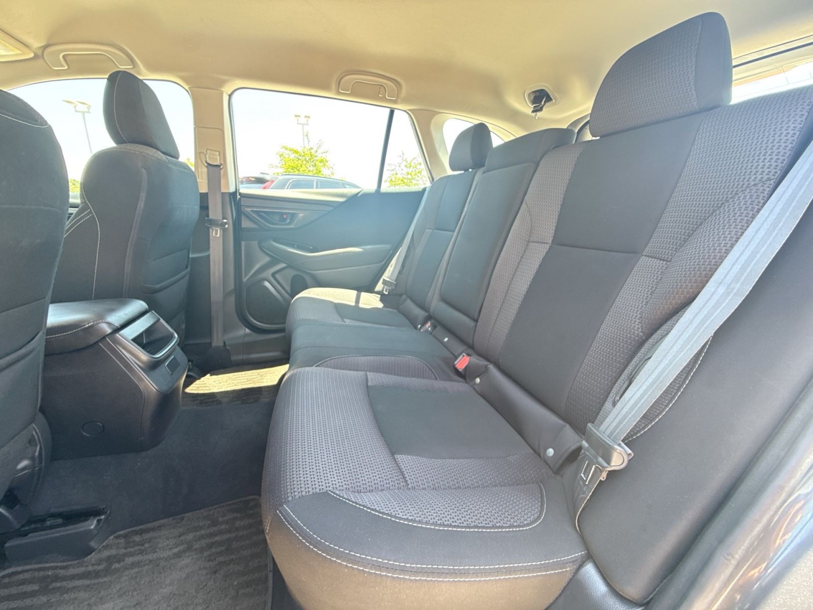Used 2020 Subaru Outback AWD/4WD image 23