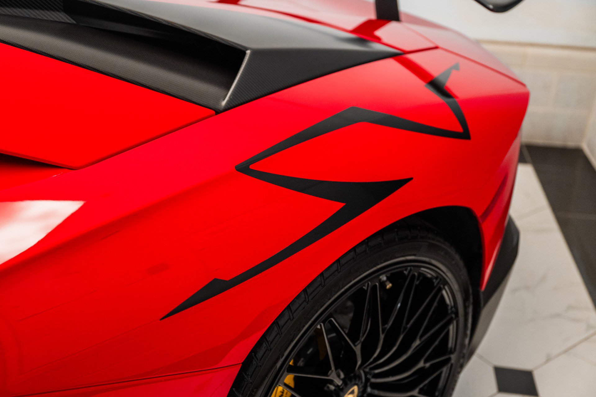 Used 2016 Lamborghini Aventador LP 750-4 Superveloce image 26
