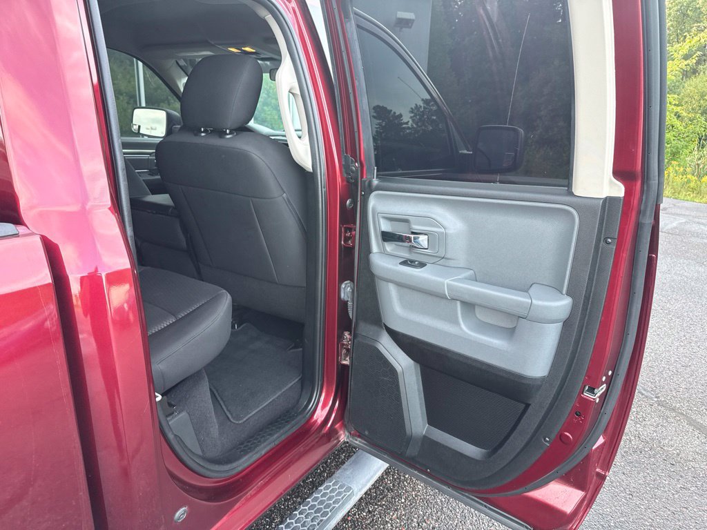 Used 2020 RAM 1500 Warlock RWD image 21