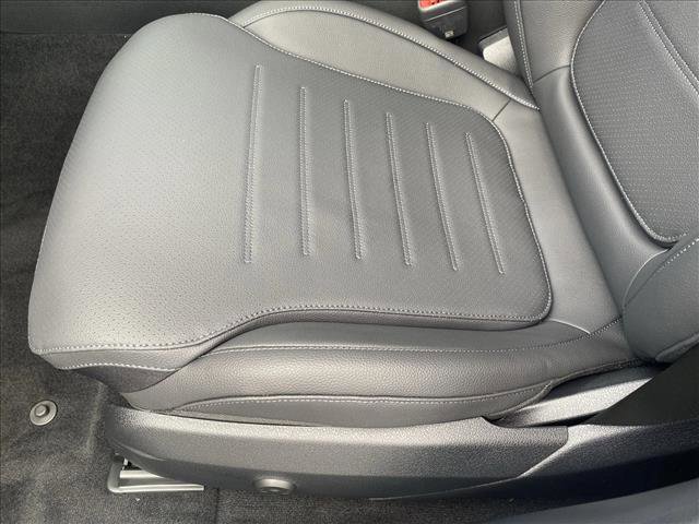 Certified 2024 Mercedes-Benz C 300 Sedan image 4