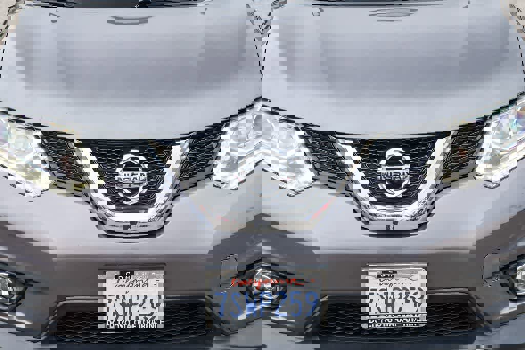 Used 2016 Nissan Rogue SL w/ SL Premium Package image 5