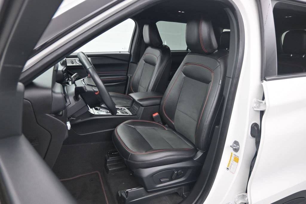 Used 2022 Ford Explorer ST-Line RWD image 20