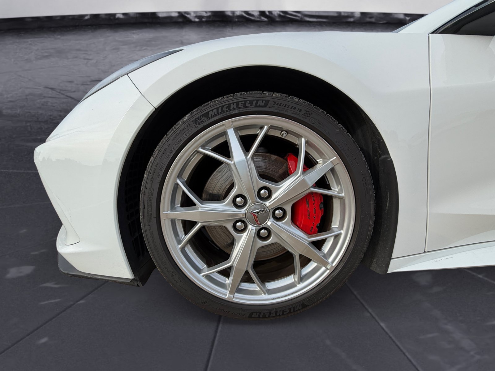 Used 2021 Chevrolet Corvette Stingray Premium Conv w/ Z51 Performance Package RWD image 14