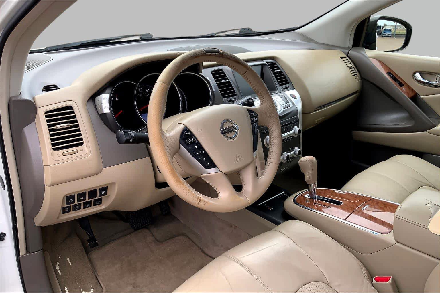 Used 2011 Nissan Murano LE w/ Navigation Pkg FWD image 17