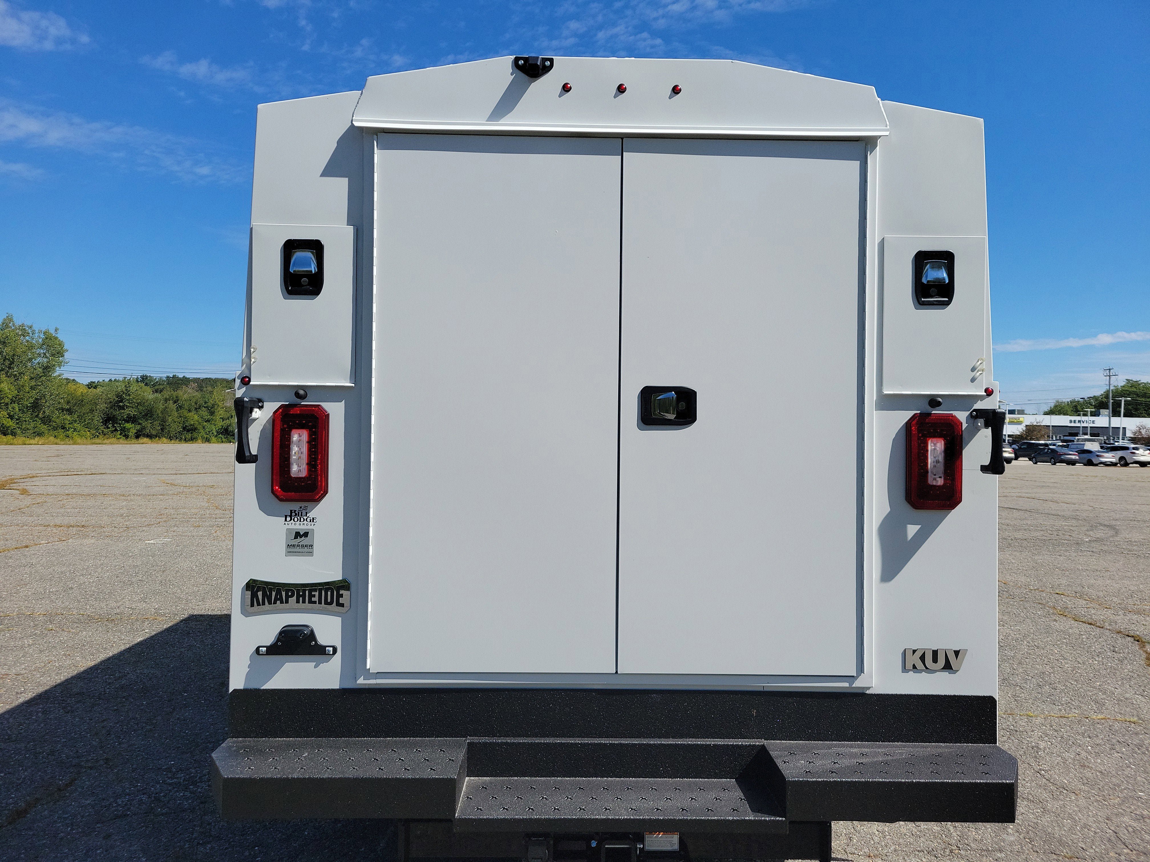 New 2025 GMC Savana 3500 w/ Power Convenience Package image 6