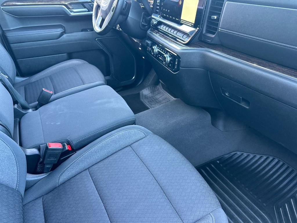 Used 2024 GMC Sierra 1500 SLE w/ X31 Off-Road Package AWD/4WD image 20