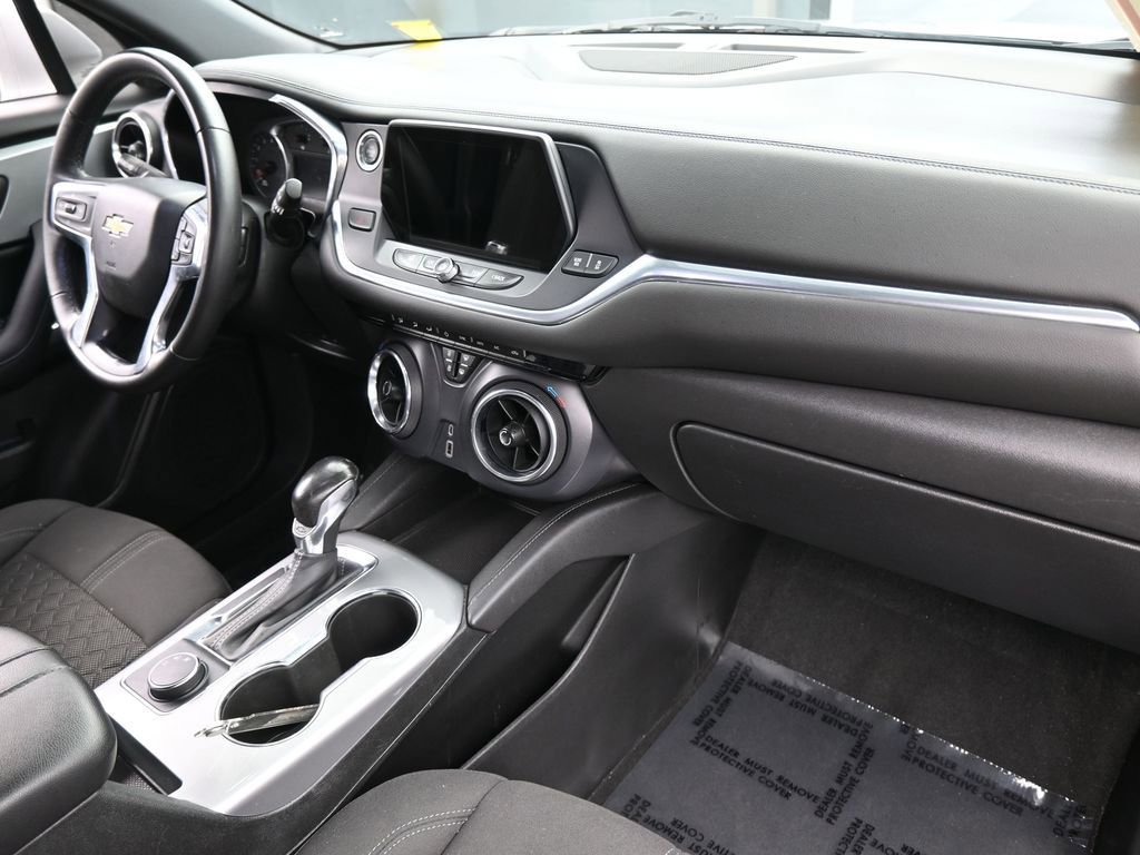 Used 2019 Chevrolet Blazer L FWD image 38