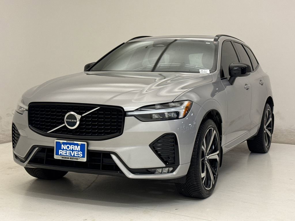 Used 2022 Volvo XC60 B5 R-Design w/ Protection Package Premier image 2