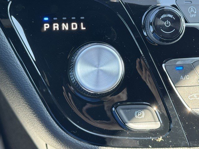 New 2026 Chrysler Pacifica Select image 21