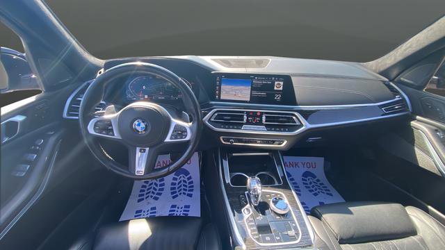 Used 2021 BMW X7 xDrive40i w/ M Sport Package image 11