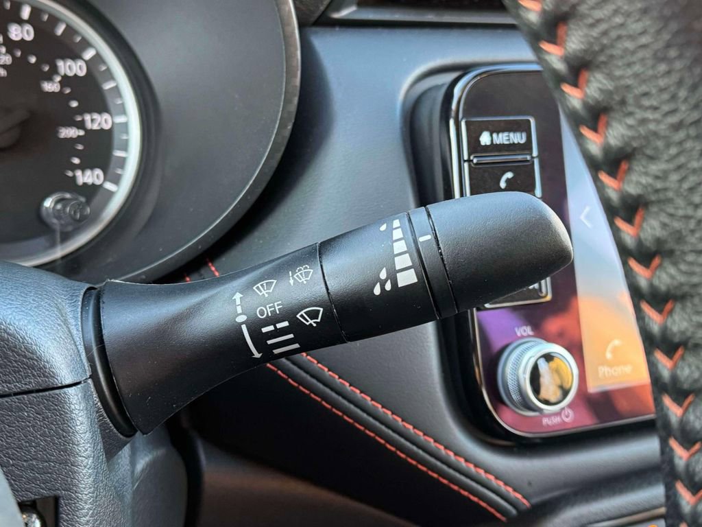 Used 2025 Nissan Versa SR w/ Trunk Package image 22