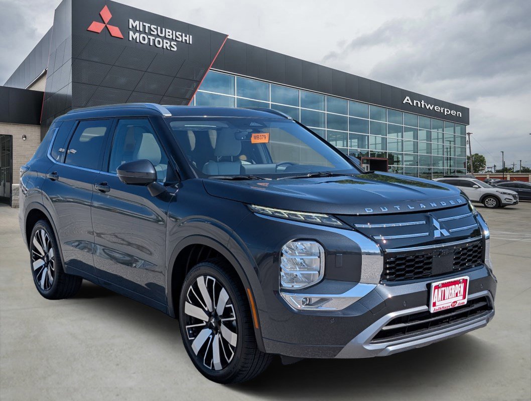 New 2025 Mitsubishi Outlander SEL