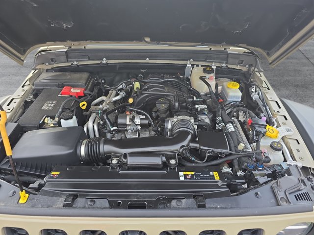 Used 2022 Jeep Wrangler Unlimited Rubicon w/ Steel Bumper Group image 30