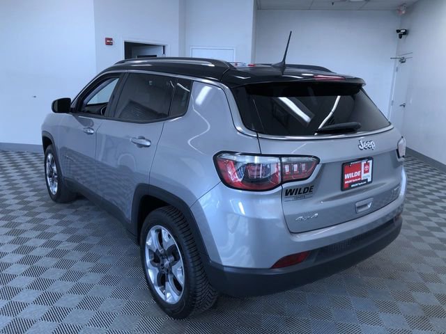 Used 2017 Jeep Compass Limited image 13