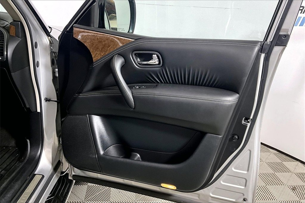 Used 2015 INFINITI QX80 4WD image 19