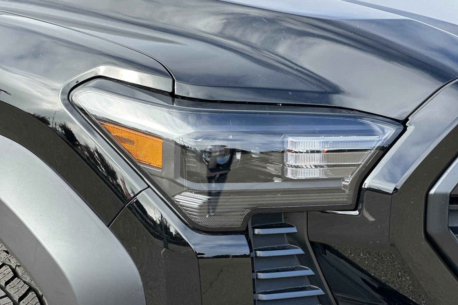 New 2025 Toyota Tacoma TRD Off-Road image 30