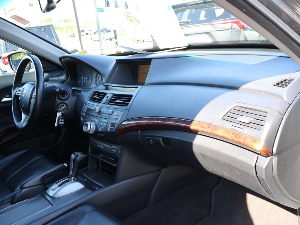 Used 2010 Honda Crosstour EX-L image 9