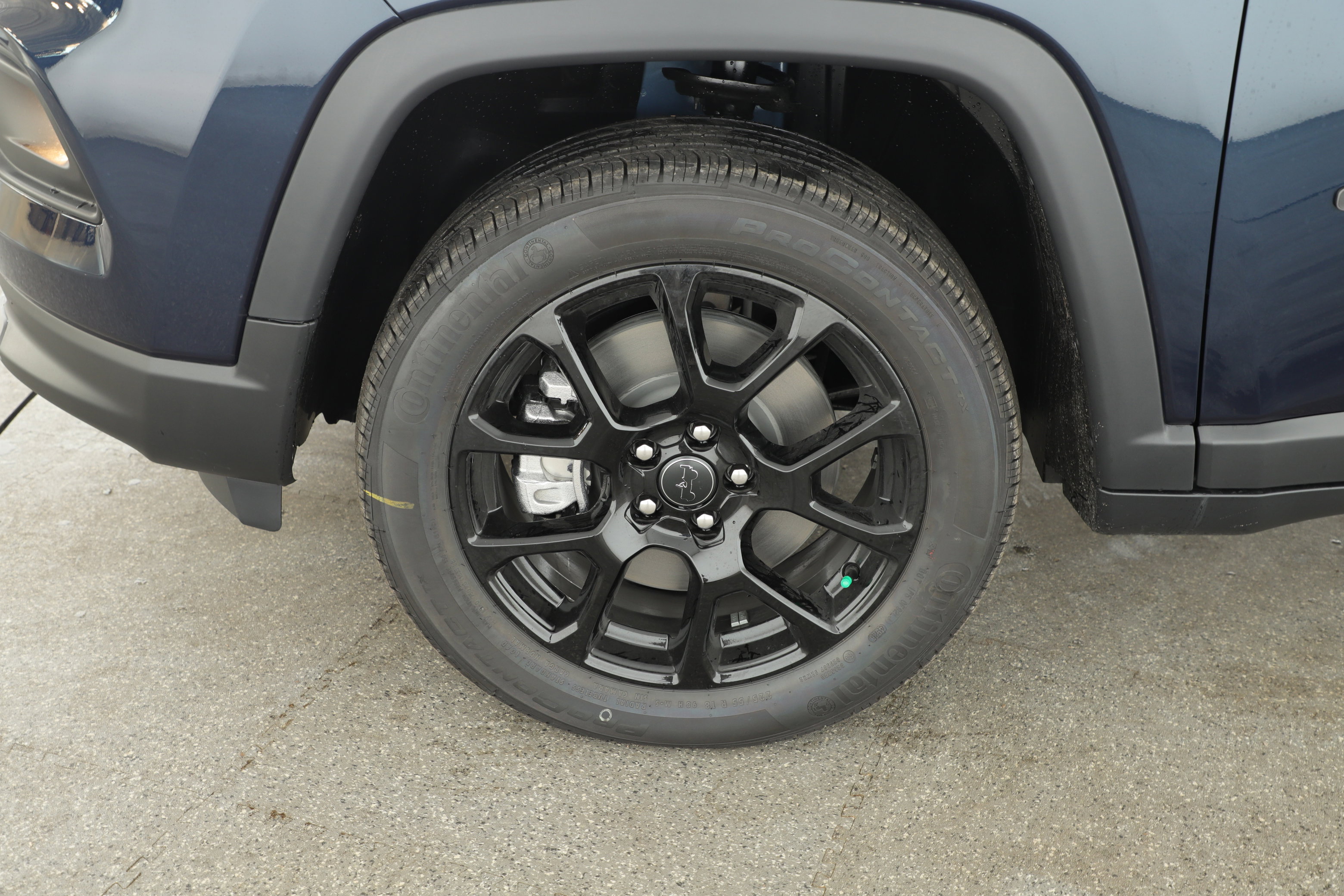 New 2026 Jeep Compass Latitude image 6