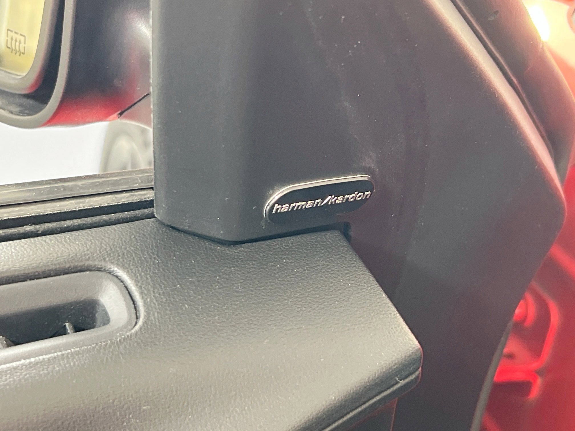 Used 2022 Dodge Charger Scat Pack w/ Dynamics Package image 19