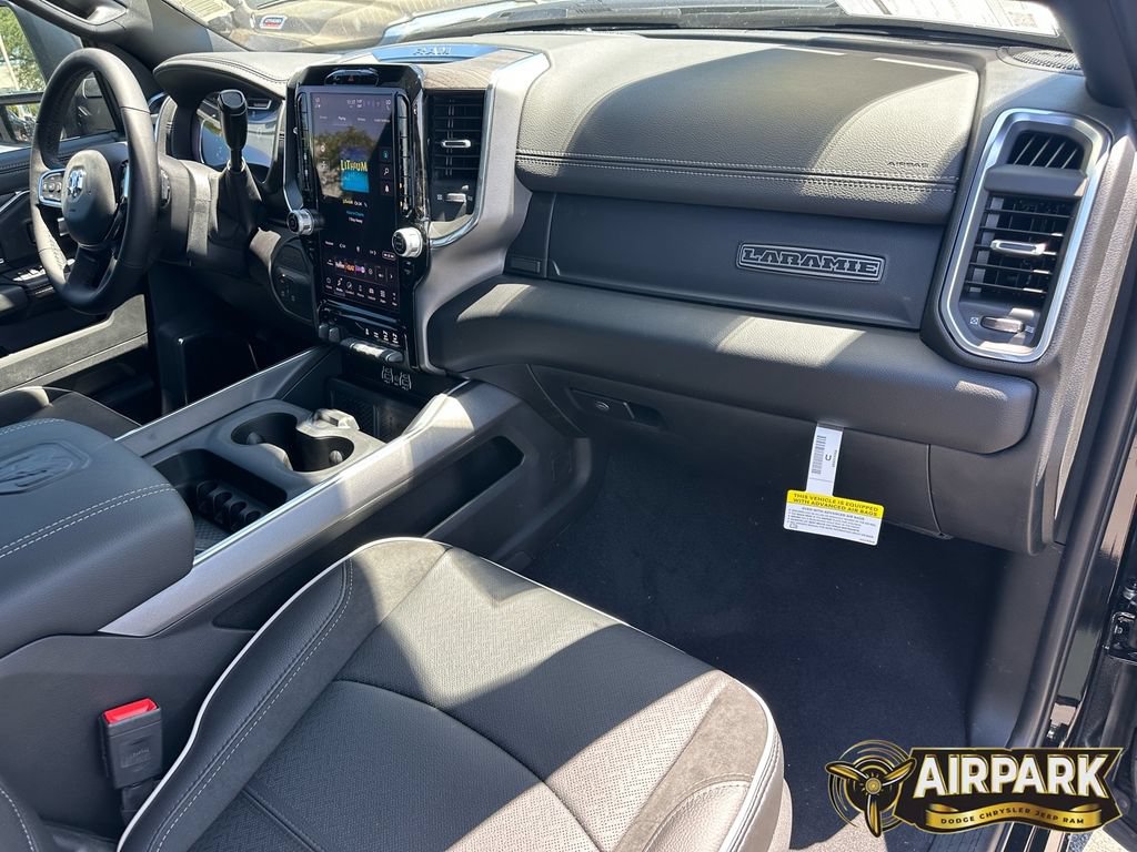 New 2025 RAM 2500 Laramie w/ Night Edition AWD/4WD image 11